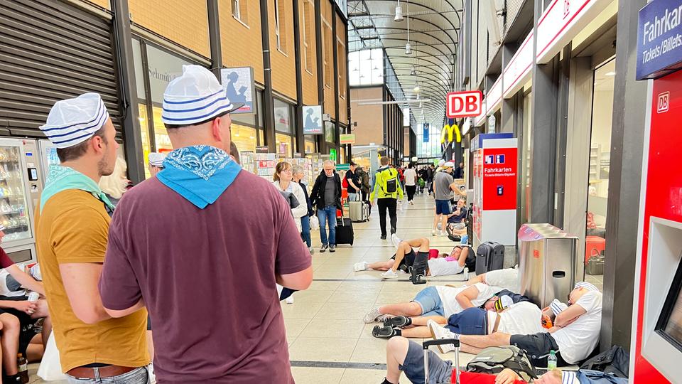 Unwetter Chaos in Kassel Auswirkungen weiter spürbar hessenschau de