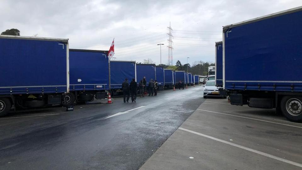 A5 Raststätte Gräfenhausen Lkw Fahrer versammeln sich erneut zum