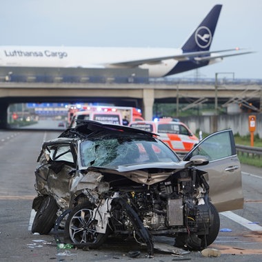 Transporterfahrer Nach T Dlichem Unfall Auf A Zu Drei Jahren Haft