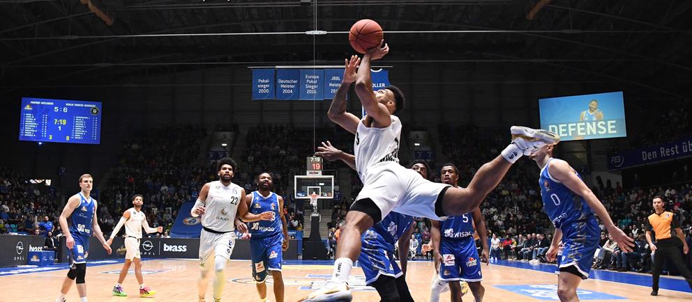 Bbl Skyliners Frankfurt Drehen Spiel Gegen Hamburg Towers