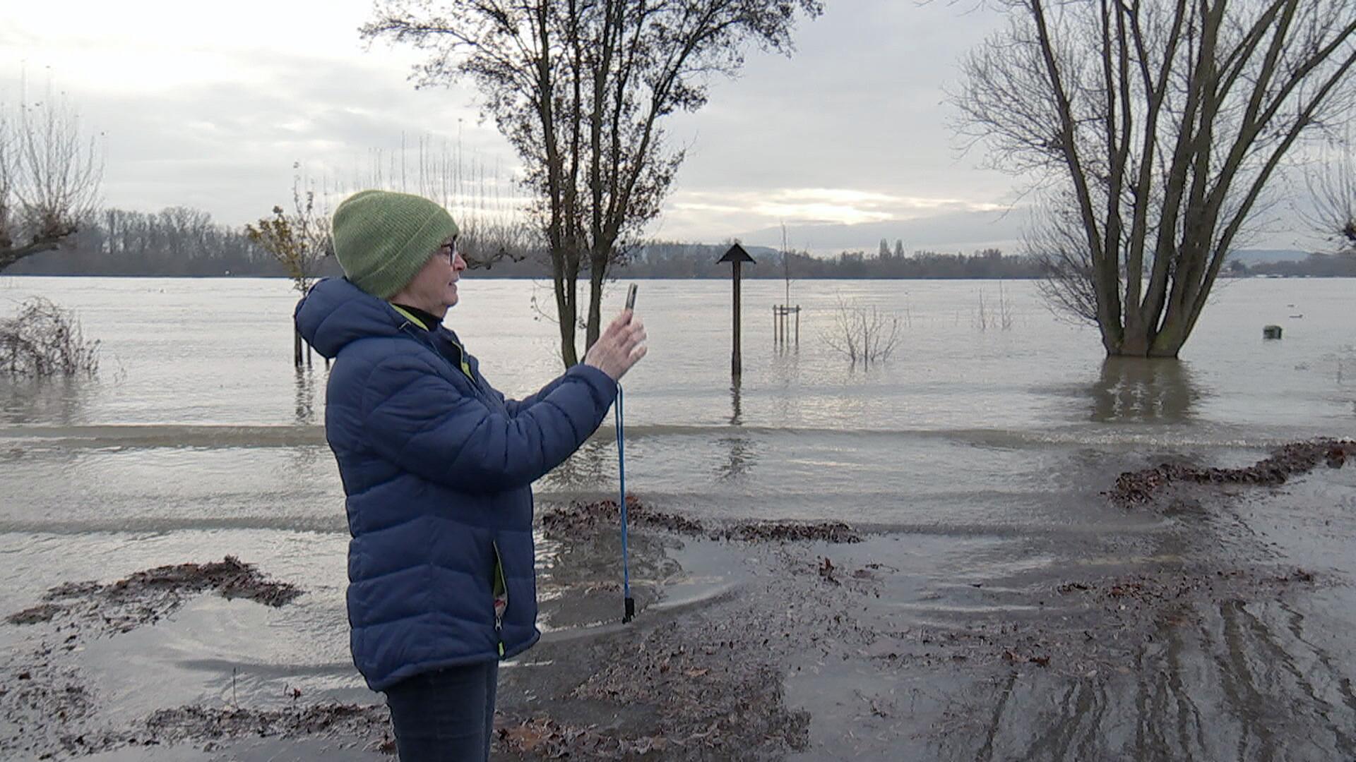 Hochwasser In Hessen Pegelst Nde Am Rhein Steigen Video