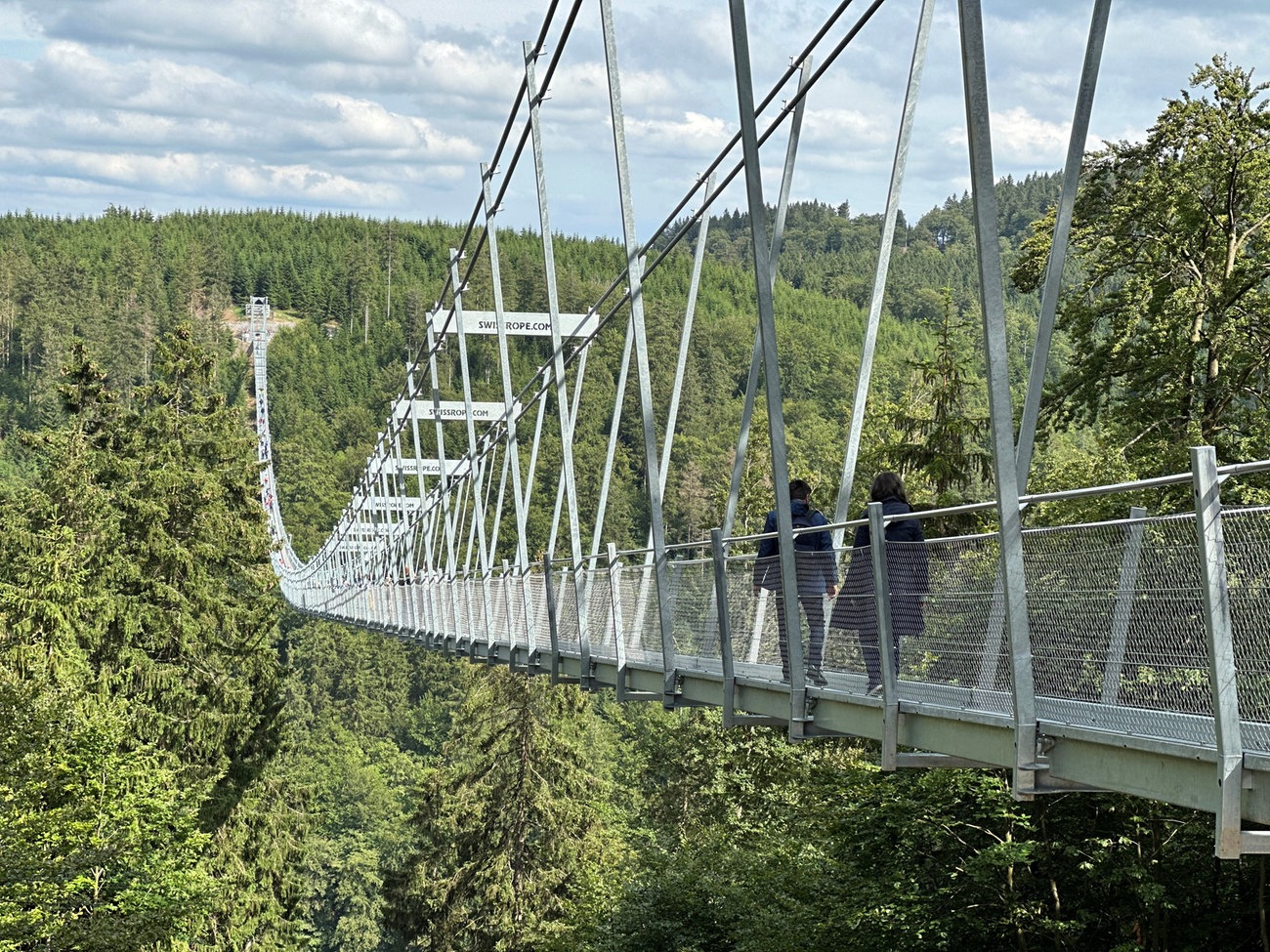 Ist die Hängebrücke in Willingen schon geöffnet?