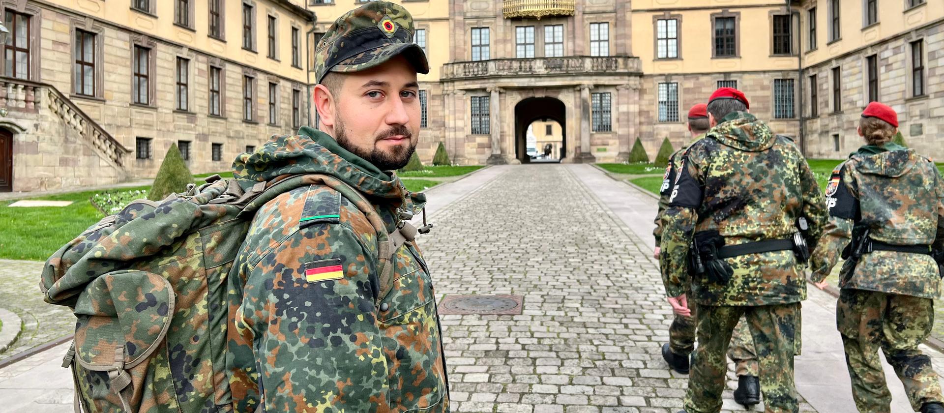 Heimatschutzregiment In Hessen: Warum Freiwillige Zur Bundeswehr Gehen ...