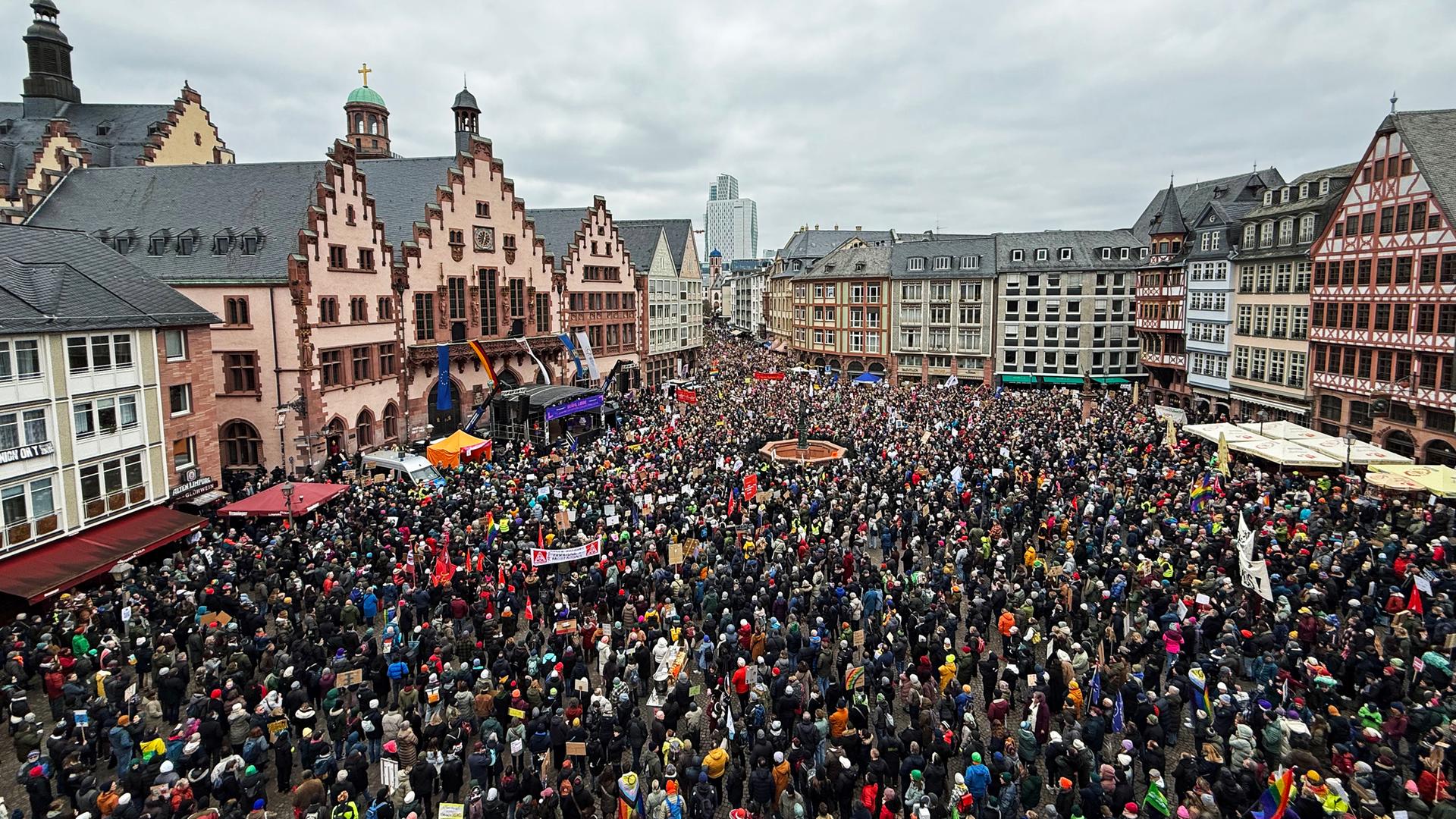 demos-gegen-rechtsruck-in-hessen-schon-tausende-auf-den-stra-en