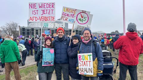 Lisa, Harry, Juli, Frieder: Teilnehmer bei der Demo gegen Rechts in Kassel