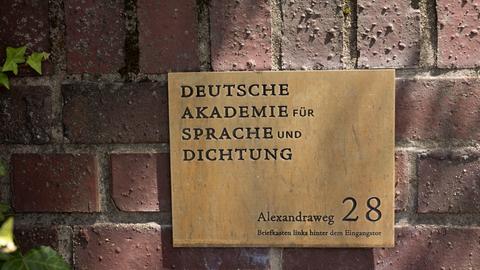 Türschild der Deutschen Akademie für Sprache und Dichtung