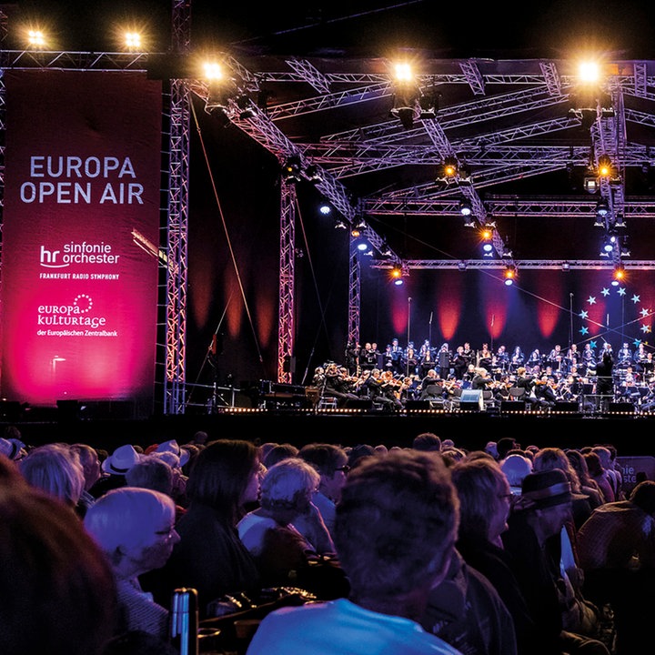 Jetzt im Livestream Das Europa Open Air an der Weseler Werft in Frankfurt hessenschau.de Kultur