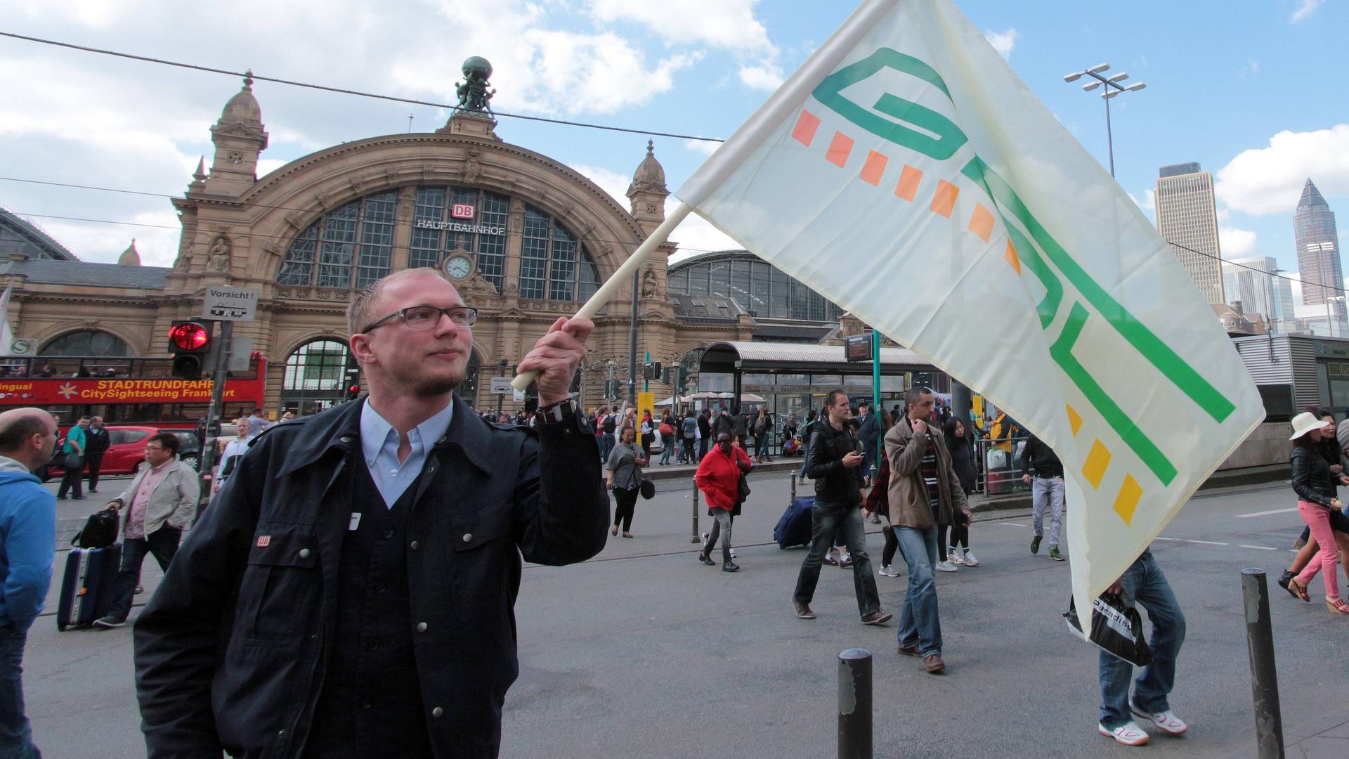 GDL Bleibt Trotz Klage Bei Streikplänen - Audio: | Hessenschau.de ...