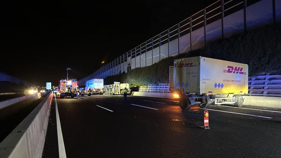 Tödlicher Unfall Auf A7 Bei Kassel: Lkw-Fahrer Stirbt Nach Panne ...