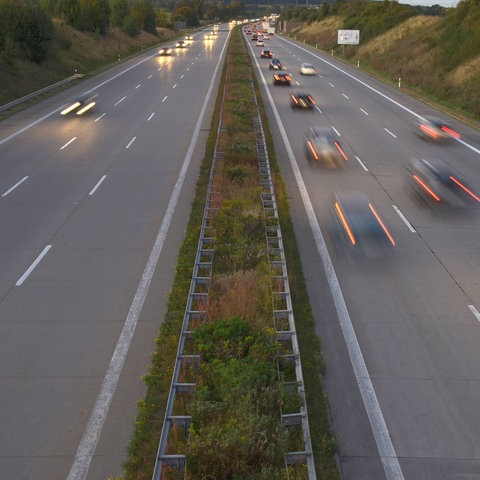 Blick auf Autobahn