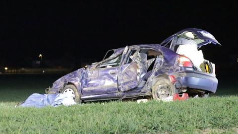 Autofahrer Stirbt Nach Unfall Mit Mehrfachem Uberschlag Auf B45 Hessenschau De Panorama