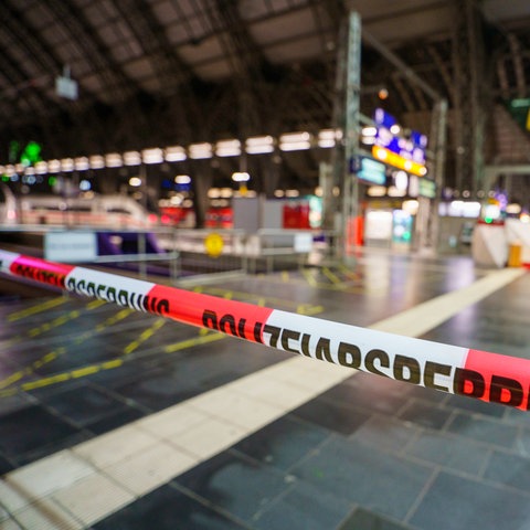 Polizeiabsperrung im Frankfurter Hauptbahnhof