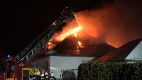 Brennendes Haus in Rodgau (Offenbach)