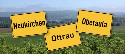 Eine Landschaftsaufnahme aus dem Schwalm-Eder-Kreis mit den Ortsschildern von Ottrau, Oberaula und Neukirchen.