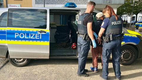 Polizeikontrolle, Mann wird festgenommen