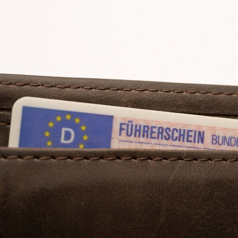 Führerschein in Geldbeutel