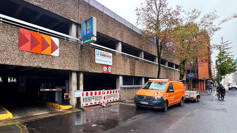 Marodes Parkhaus in Kassel muss abgerissen werden | hessenschau.de ...