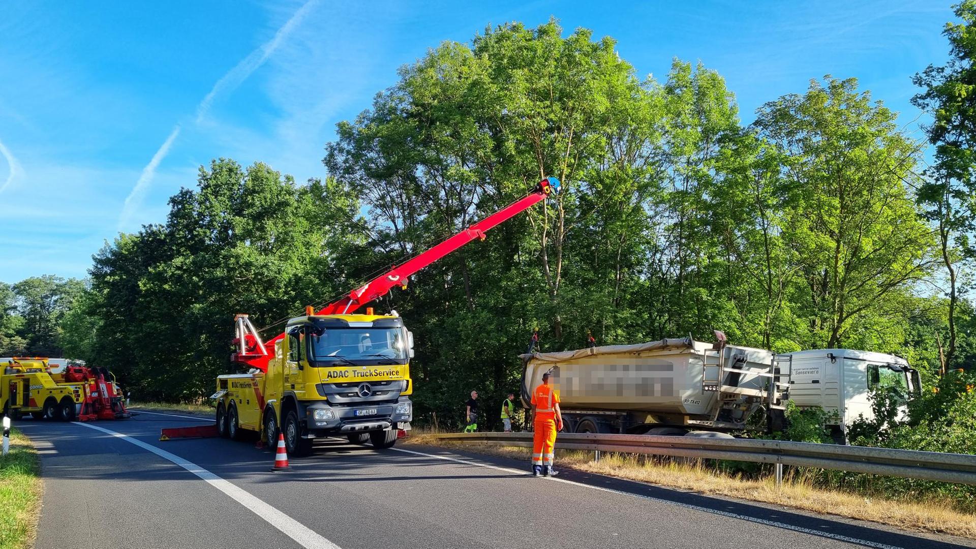 A3 and A661 closed after truck accident ► Hessen in the morning: The news in the ticker |  hessenschau.de