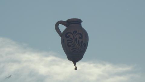 Heißluftballon in Form eines Bembels