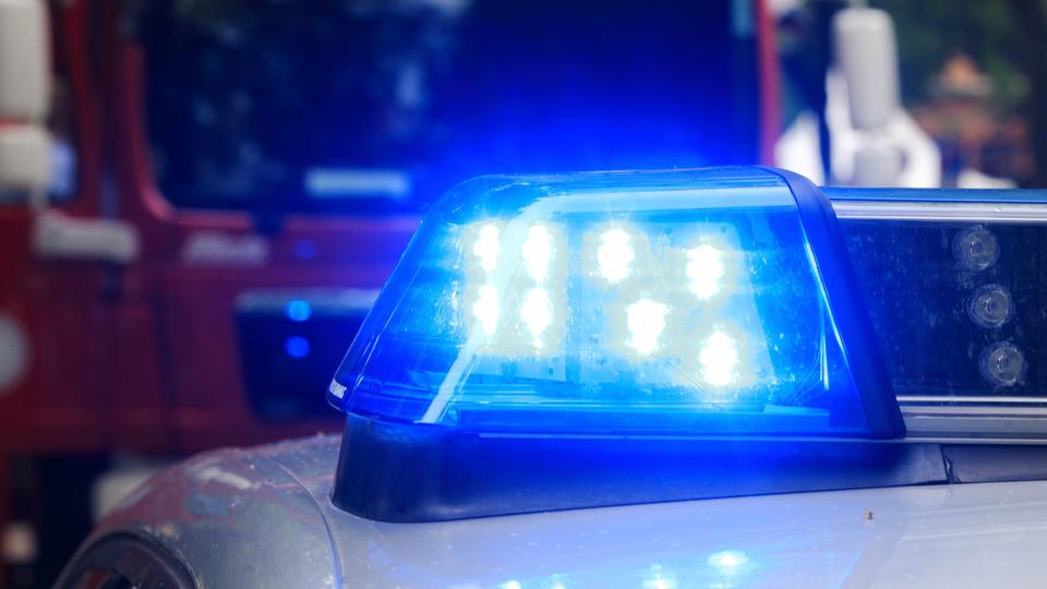 17-jähriger Beifahrer stirbt bei Verkehrsunfall bei ...