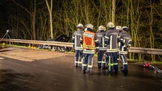 Polizei Rätselt: Insassen Nach Porsche-Unfall Bei Schlitz Verschwunden ...