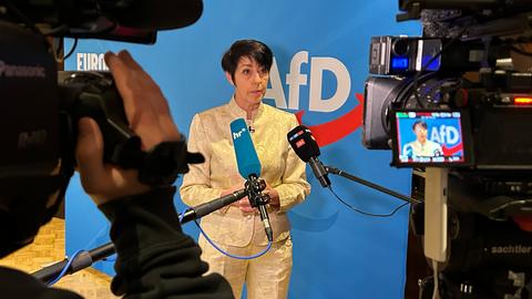 Hessens AfD-Spitzenkandidatin Christine Anderson im Interview