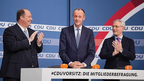 Helge Braun, Friedrich Merz und Norbert Röttgen (v.l.n.r.)