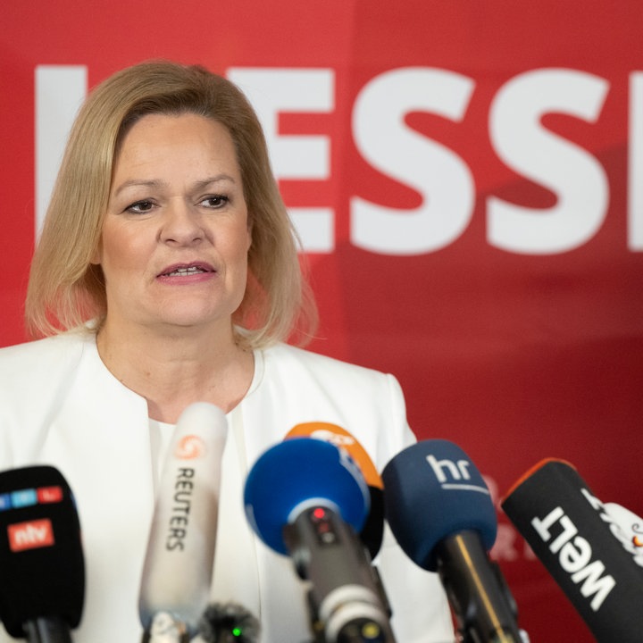 SPD-Spitzenkandidatin Nancy Faeser Im Porträt: Hessen Im Herzen ...