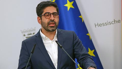 Hessens Wirtschaftsminister Kaweh Mansoori 