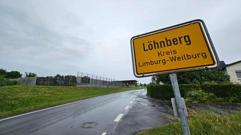 Ortsschild von Löhnberg