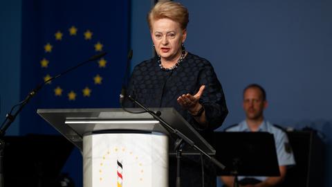 Preisträgerin Dalia Grybauskaite bei der Verleihung des Point-Alpha-Preises. 
