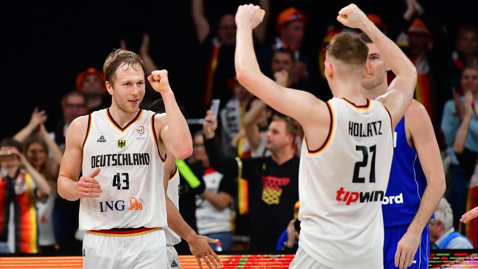 Qualifikation Für Die WM 2023: Basketball-Nationalmannschaft Kommt Nach ...