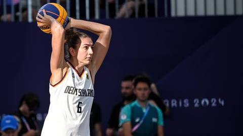 Basketballerin Marie Reichert aus Kassel bei Olympia