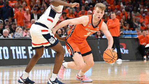 Marcus Domask am Ball für die Illinois Fighting Illini