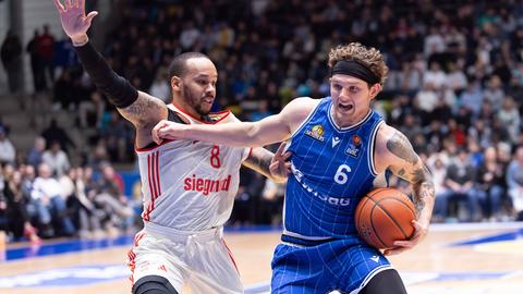 Booker Coplin von den Frankfurt Skyliners gegen den FC Bayern