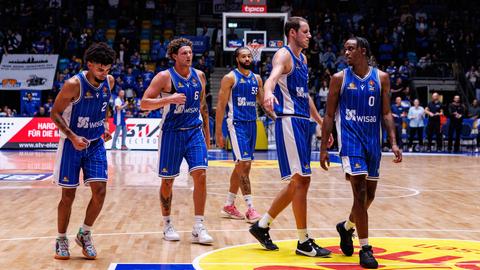 Von links: Trey Calvin, Booker Coplin, David Muenkat, Einaras Tubutis und Malik Parsons von den Skyliners Frankfurt