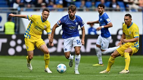 Killian Corredor von Darmstadt 98 im Spiel gegen Eintracht Braunschweig