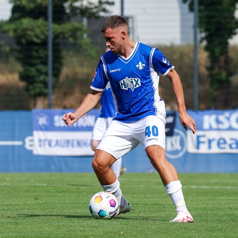 Filip Stojilkovic beim Testspiel in Karlsruhe