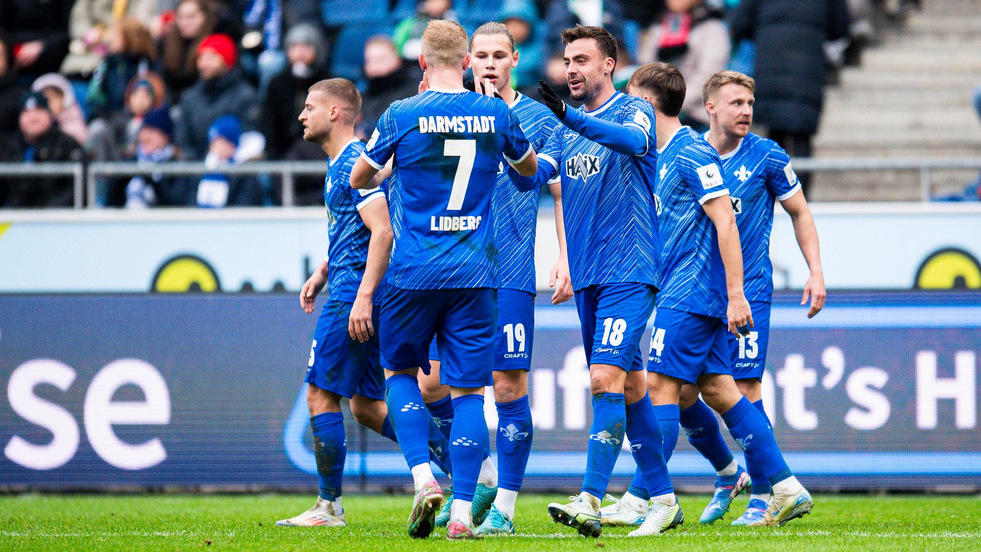 Darmstadt 98 Will Beim HSV Die Wild-West-Liga Nutzen | Hessenschau.de ...