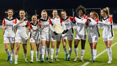 Jubel bei den Eintracht Frankfurt Frauen