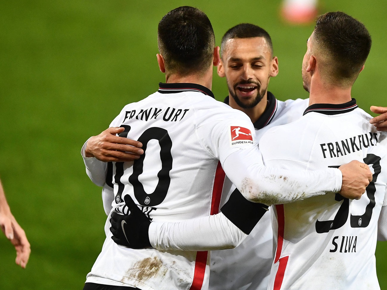 Eintracht Frankfurt Gegen Dortmund Mausgraue Lauerstellung Hessenschau De Eintracht Frankfurt