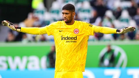 Feierte sein Bundesliga-Debüt: Eintracht-Torwart Kaua Santos.