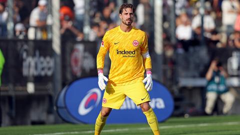 Kevin Trapp trägt in der kommenden Saison die Kapitänsbinde.