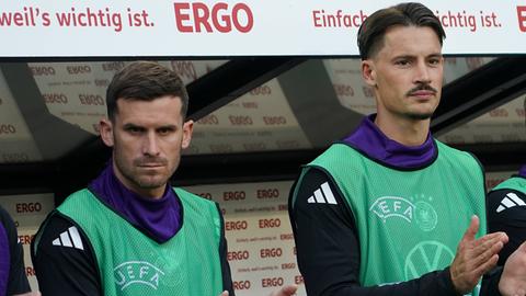 Pascal Groß und Robin Koch (rechts).