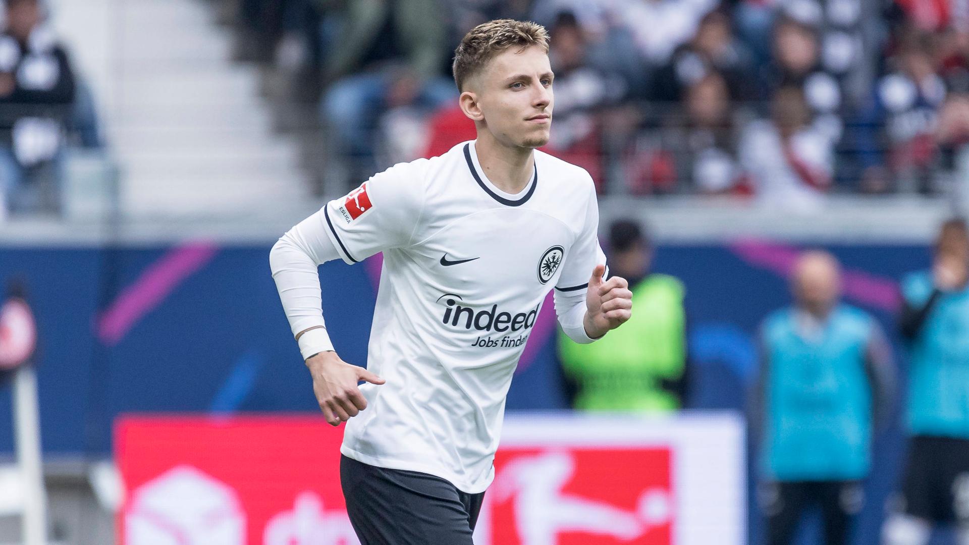 Eintracht Frankfurt: Jesper Lindström äußert sich zu Wechselgerüchten