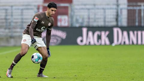 Januar 2021: Der heutige Eintracht-Torjäger Omar Marmoush im Trikot des damaligen Zweitligisten FC St. Pauli.