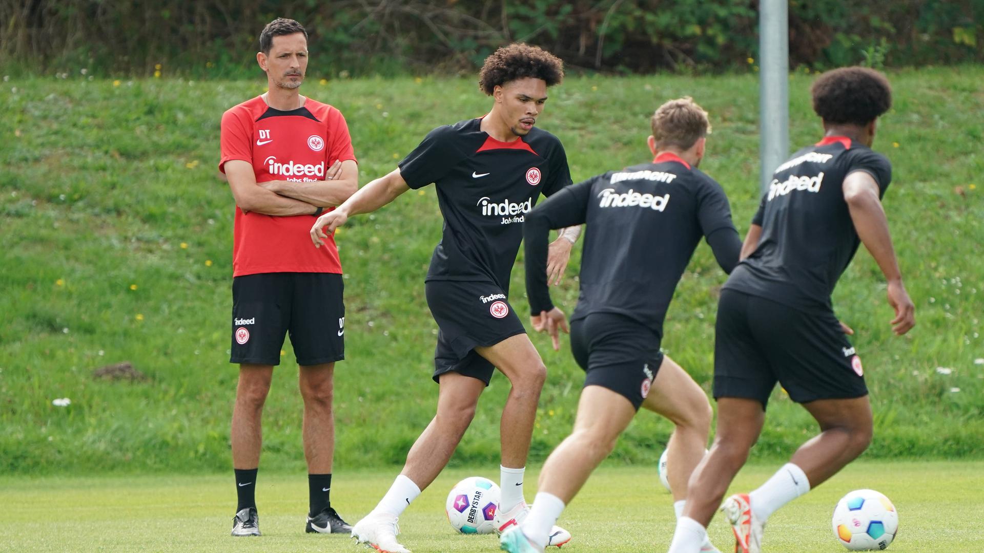 Eintracht Frankfurt Im Teamcheck: Mit Mut In Den Nächsten Neustart ...