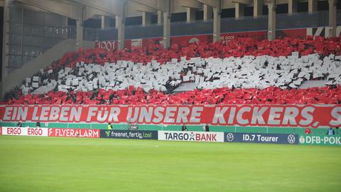 Fan-Choreographie der Anhänger von Kickers Offenbach