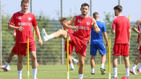 Florian Carstens und Nico Rieble vom SV Wehen Wiesbaden in der Saisonvorbereitung