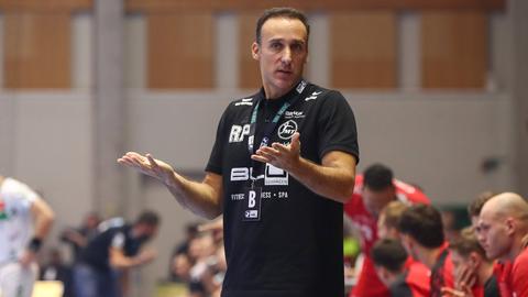 MT-Trainer Roberto Garcia Parrondo ist enttäuscht.